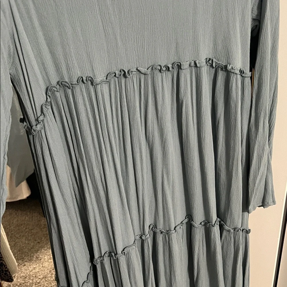 Elegant Blue Maxi Dress - Picture 3 of 3